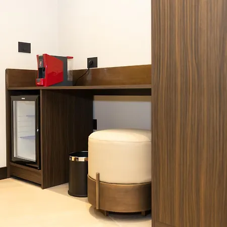 Ξενοδοχείο Quartz Vlorë